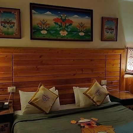 Auspiscious Him View Hotel McLeod Gandzs Kültér fotó