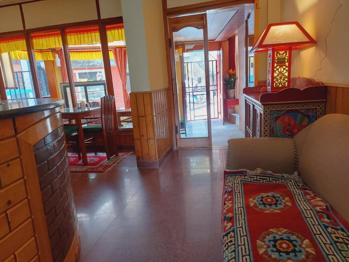 Auspiscious Him View Hotel McLeod Gandzs Kültér fotó