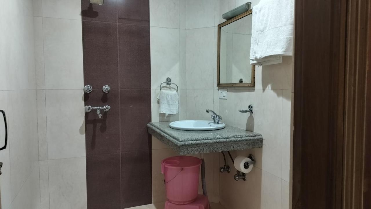 Auspiscious Him View Hotel McLeod Gandzs Kültér fotó