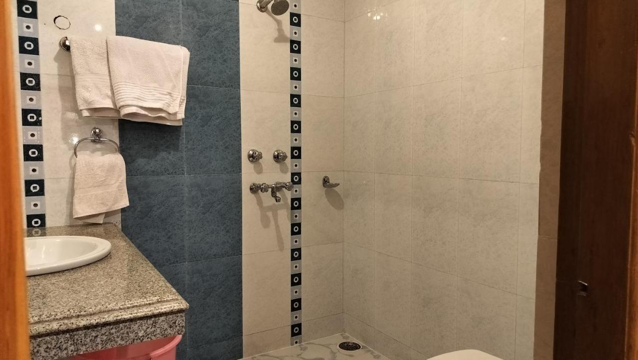 Auspiscious Him View Hotel McLeod Gandzs Kültér fotó
